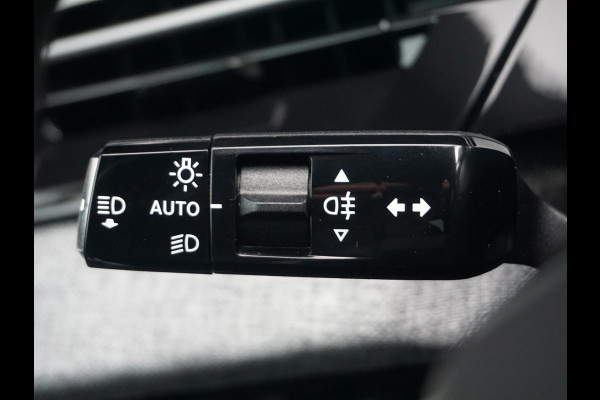 Peugeot 5008 1.2 Hybrid 145 GT 7p 360 Vision Camera