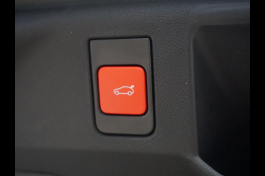 Peugeot 5008 1.2 Hybrid 145 GT 7p 360 Vision Camera