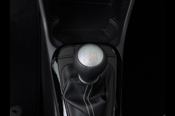 Kia Picanto 1.0 DPI DynamicPlusLine - Prijs incl. inruilpremie - Achteruitrijcamera - Navigatie - Apple Carplay/Android Auto - Cruise Control - Fabrieksgarantie t/m 2033