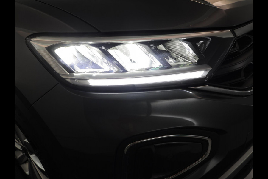 Volkswagen T-Roc 1.0 TSI Life Edition 115 pk | Verlengde garantie | Navigatie via App | Parkeersensoren (Park assist) | Achteruitrijcamera | Autom. airco |