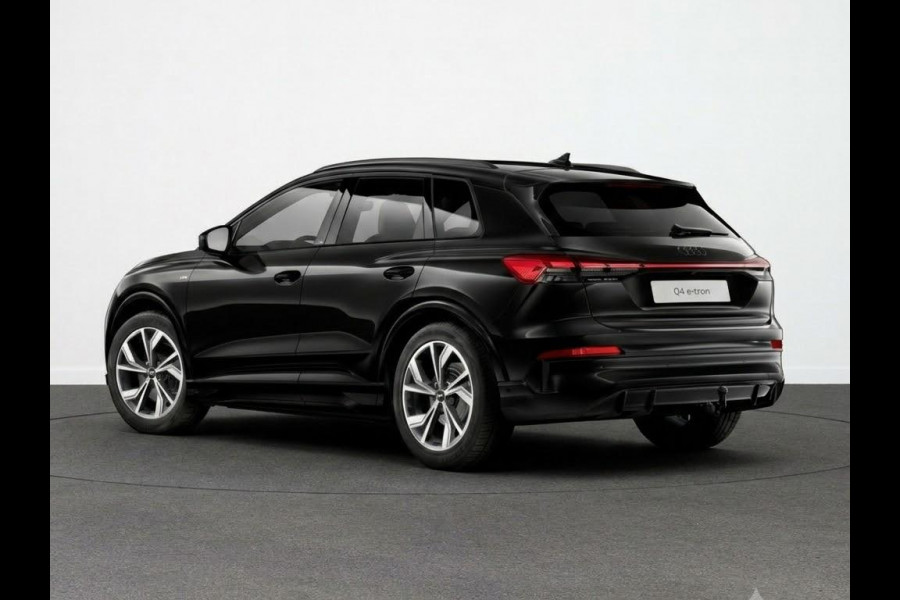 Audi Q4 e-tron S edition 82 kWh 286 pk | Glazen panoramadak | Techniekpakket plus | Trekhaak | S line leder zwart |