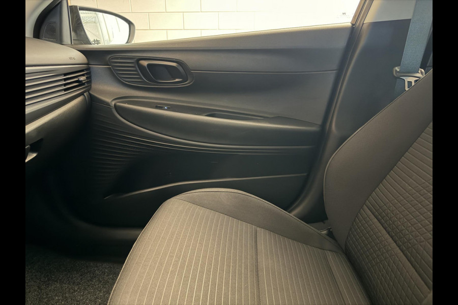 Hyundai i20 1.0 T-GDI 100PK Aut. Advanced | LED | Camera | Carplay | Stoel- & Stuurverw. | Incl. garantie