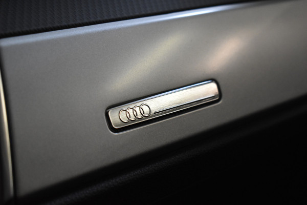 Audi Q3 45 TFSIe 245PK HYBRID EDITION NAVI/PDC/DRIVE-SELECT STOELVERW
