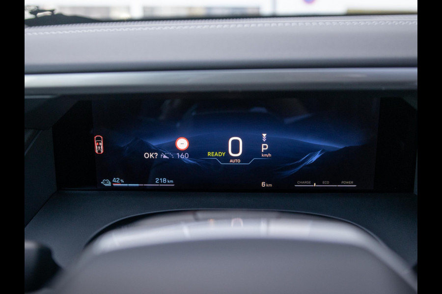 Jeep Compass First Edition 74 kWh | Adapt. Cruise | Camera | Carplay | 20" | Elektr. A-Klep | Navi | Winter Pack | Schuif/Kanteldak | Premium Pack | Conv. Pack | Warmtepomp