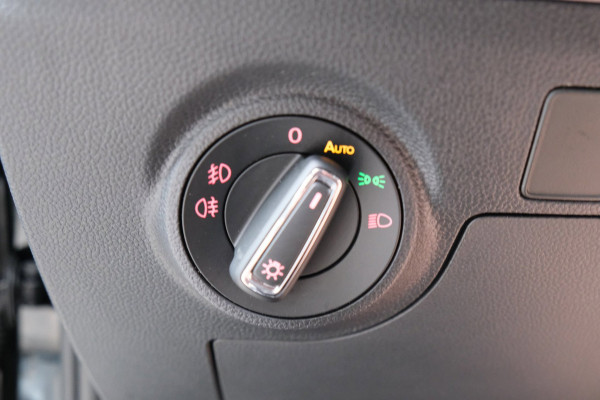 Seat Arona 1.0 TSI Style Business Intense Plus - N.A.P. Airco, Cruise, Camera, Virtual display, Carplay.
