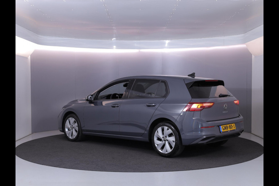 Volkswagen Golf Life Edition 1.5 TSI 85 kW 116 pk | Verlengde garantie | Navigatie via App | Parkeersensoren | Achteruitrijcamera | Autom. airco (3 zones) |