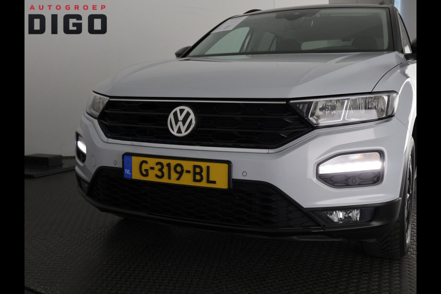 Volkswagen T-Roc 1.0 TSI Two-Tone | Apple Carplay & AndroidAUTO | Privacy Glass |
