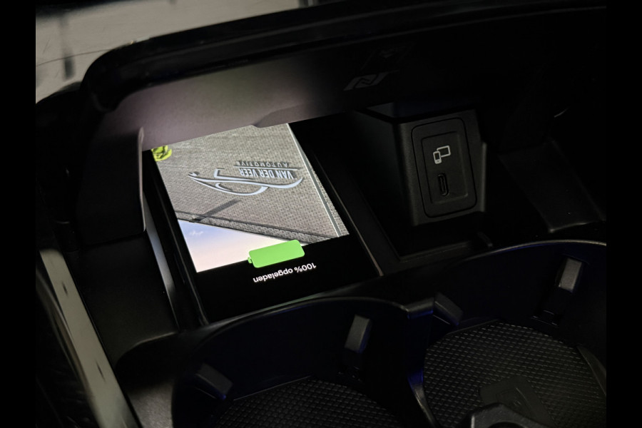 Mercedes-Benz EQC 400 4MATIC Business Solution AMG 80 kWh | Pano | Memory stoelen | Head-UP 360 Camera | Sfeerverlichting