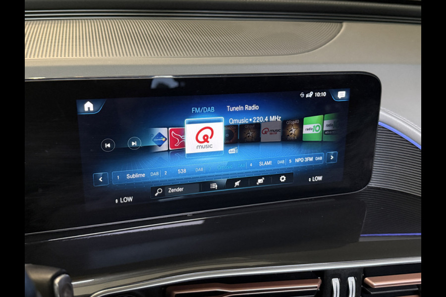 Mercedes-Benz EQC 400 4MATIC Business Solution AMG 80 kWh | Pano | Memory stoelen | Head-UP 360 Camera | Sfeerverlichting