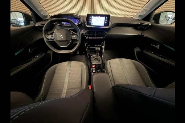 Peugeot 208 1.2 PureTech 100PK Allure Pack | Trekhaak | Adapt. Cruise | 3D Dash. | LED | Incl. garantie