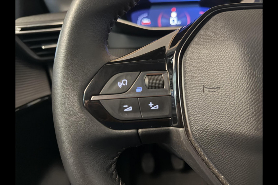 Peugeot 208 1.2 PureTech 100PK Allure Pack | Trekhaak | Adapt. Cruise | 3D Dash. | LED | Incl. garantie