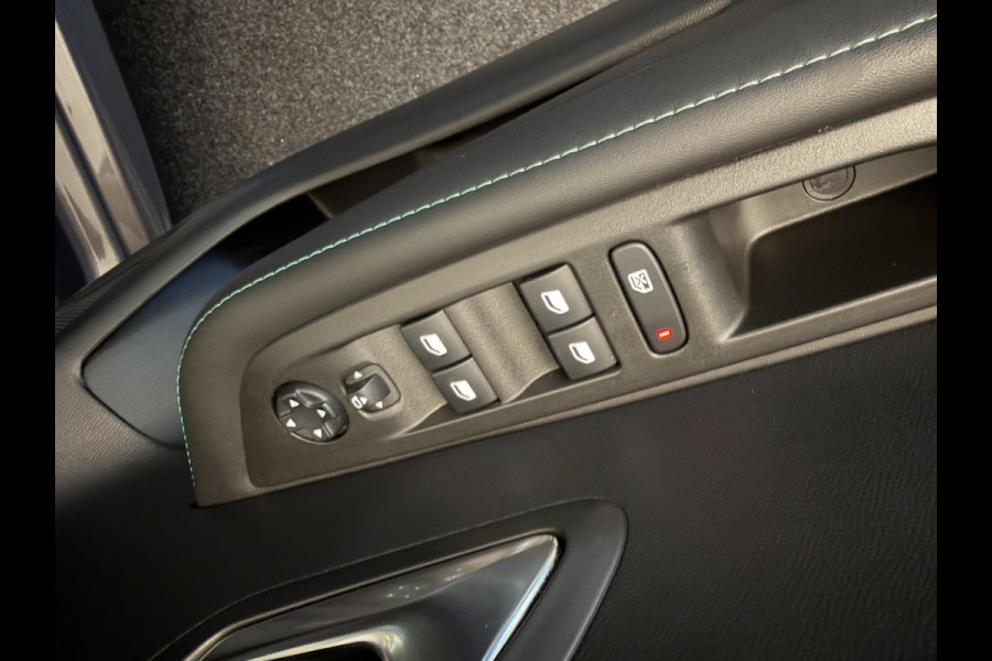 Peugeot 208 1.2 PureTech 100PK Allure Pack | Trekhaak | Adapt. Cruise | 3D Dash. | LED | Incl. garantie