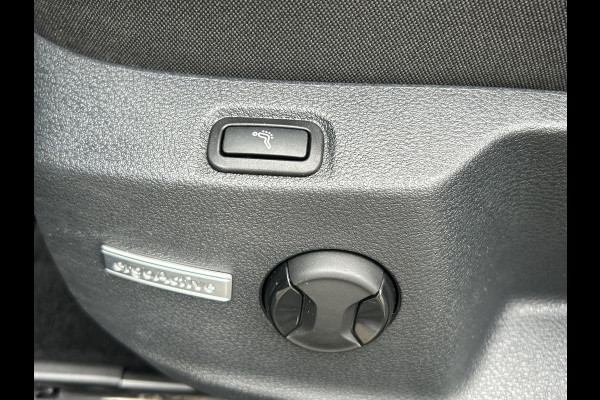 Volkswagen Golf Variant BWJ 2019 | 1.5TSI 131PK Comfortline Bus | TREKHAAK | CLIMA | STOELVERW | NAVI | PDC 2X | CARPLAY |