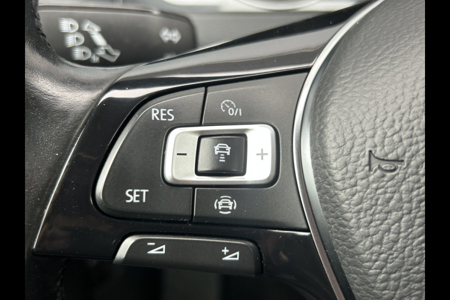 Volkswagen Golf Variant BWJ 2019 | 1.5TSI 131PK Comfortline Bus | TREKHAAK | CLIMA | STOELVERW | NAVI | PDC 2X | CARPLAY |