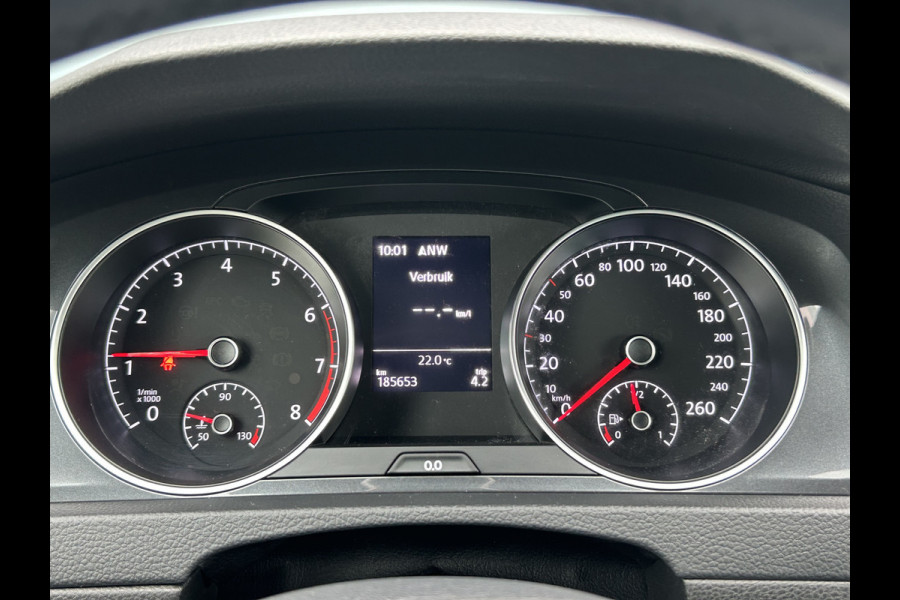 Volkswagen Golf Variant BWJ 2019 | 1.5TSI 131PK Comfortline Bus | TREKHAAK | CLIMA | STOELVERW | NAVI | PDC 2X | CARPLAY |