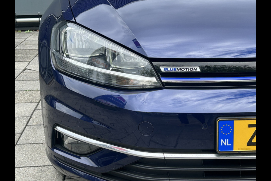 Volkswagen Golf Variant BWJ 2019 | 1.5TSI 131PK Comfortline Bus | TREKHAAK | CLIMA | STOELVERW | NAVI | PDC 2X | CARPLAY |