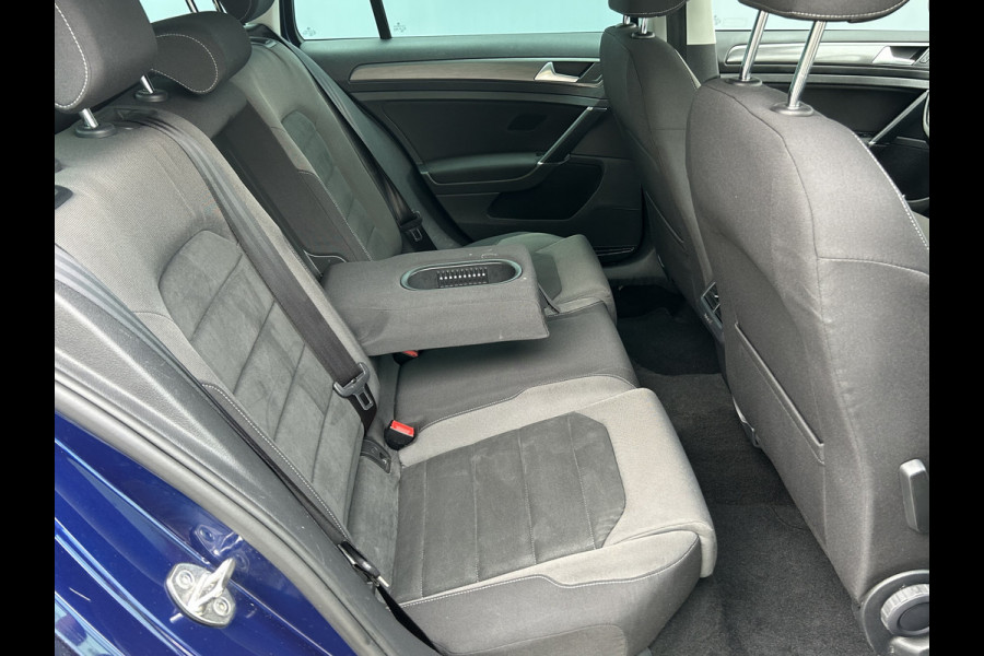 Volkswagen Golf Variant BWJ 2019 | 1.5TSI 131PK Comfortline Bus | TREKHAAK | CLIMA | STOELVERW | NAVI | PDC 2X | CARPLAY |