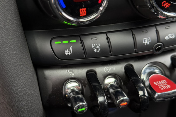 MINI 5-deurs 1.5 Cooper Dalston JCW pakket | Panodak | Kuipstoelen | Sfeerverlichting | Stoelverwarming