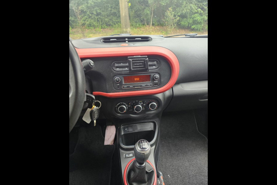 Renault Twingo 1.0 SCe Collection | 2E EIGENAAR | 12MND GARANTIE | CRUISE | AIRCO | NIEUWE APK |