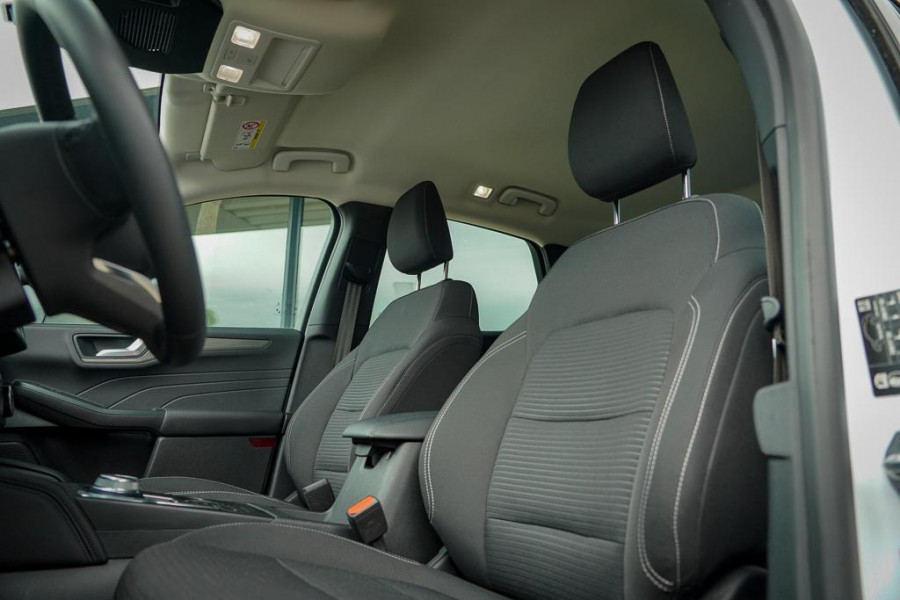 Ford Kuga 2.5 PHEV Titanium / Trekhaakvoorb / All-Season / Incl BTW