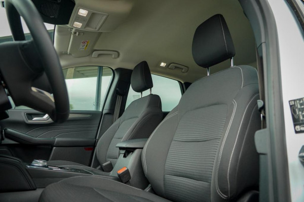Ford Kuga 2.5 PHEV Titanium / Trekhaakvoorb / All-Season / Incl BTW