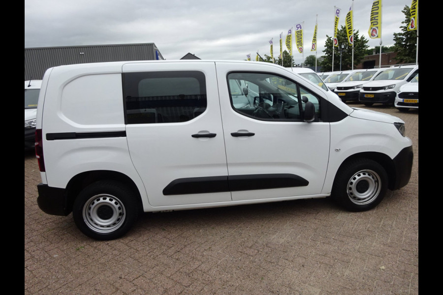 Peugeot Partner 1.2 PureTech Pro BENZINE AIRCO NAVI CRUISE CONTROL PDC SCHUIFDEUR