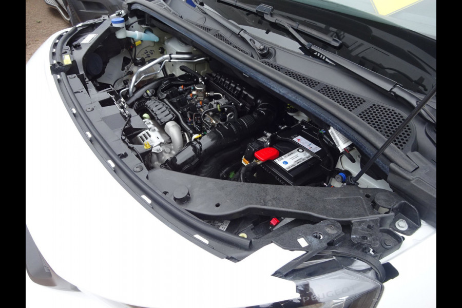 Peugeot Partner 1.2 PureTech Pro BENZINE AIRCO NAVI CRUISE CONTROL PDC SCHUIFDEUR