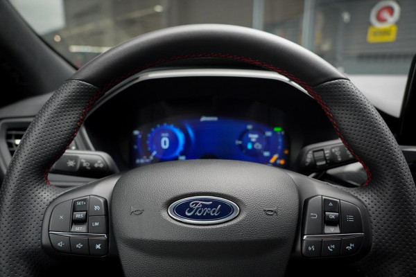 Ford Kuga 2.5 PHEV ST-Line / Elek Klep / Trekhaak / Winter Pack / Incl BTW