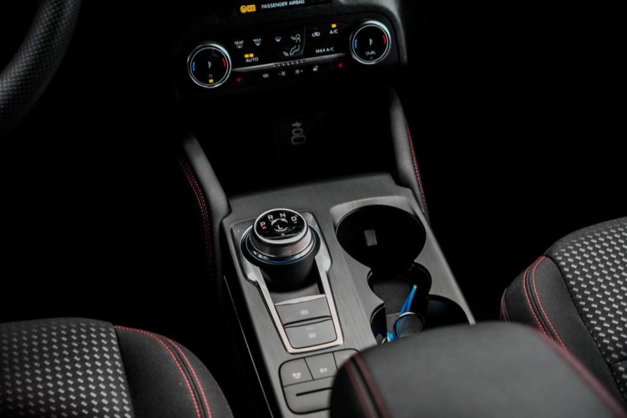 Ford Kuga 2.5 PHEV ST-Line / Elek Klep / Trekhaak / Winter Pack / Incl BTW