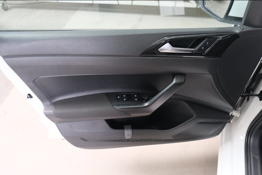 Volkswagen Polo 1.0 TSI Life Automaat - N.A.P. Airco, Cruise, Navi, PDC, Carplay, Virtual display.