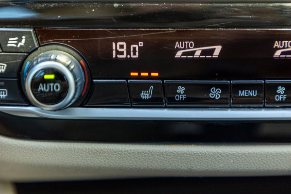 BMW 5 Serie Touring 520i High Executive I Comfort I Hud I Panoramadak I Keurige nette auto