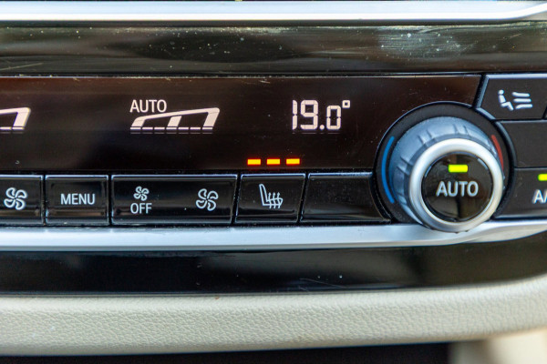 BMW 5 Serie Touring 520i High Executive I Comfort I Hud I Panoramadak I Keurige nette auto