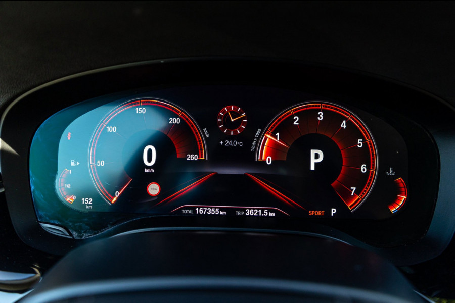 BMW 5 Serie Touring 520i High Executive I Comfort I Hud I Panoramadak I Keurige nette auto