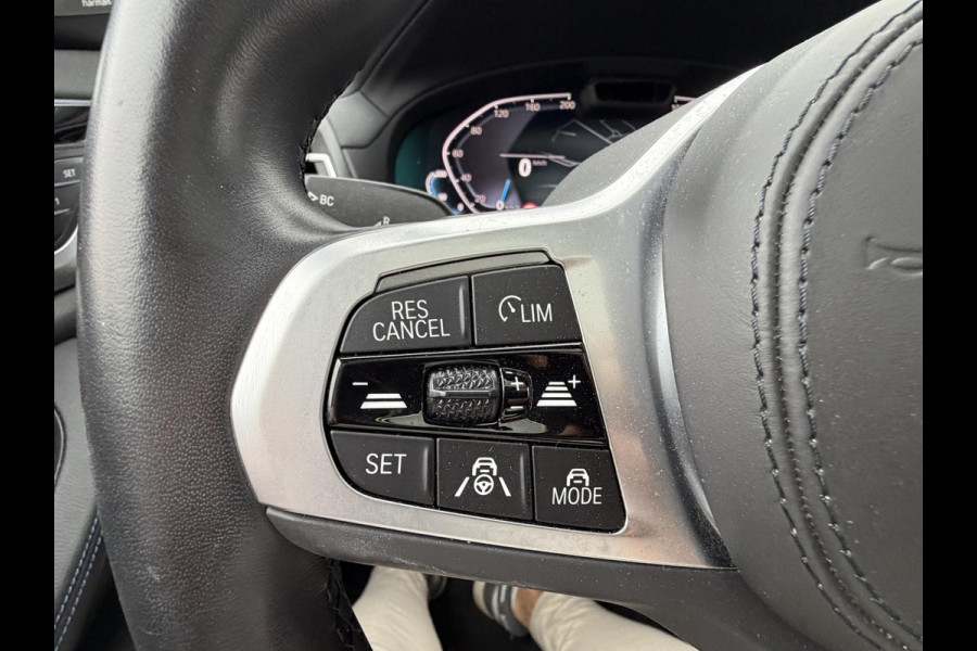 BMW iX3 M SPORT High Executive 80 kWh VAN €49.900 VOOR €45.899 | UW WK-VOORDEEL €4.001 | SOH 98% | 15000 KM UNIEKE KM STAND | FULL OPTIONS  | PANODAK | ADD. CRUISE | HEADUP | 360 CAMERA | STOEL + STUURVERWARMING | HARMAN /KARDON | RIJKLAARPRIJS MET 12 MND BOVAG GARANTIE |