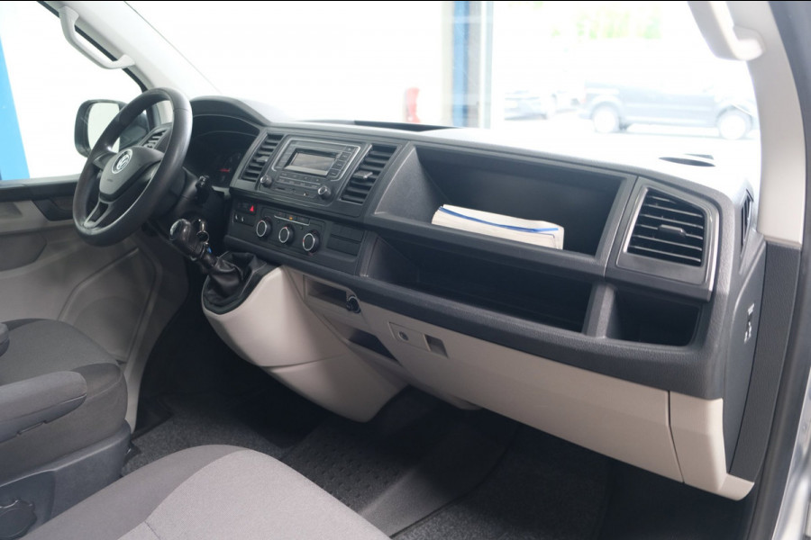 Volkswagen Transporter 2.0 TDI L2H1 Comfortline - N.A.P. Airco, Cruise, Trekhaak.