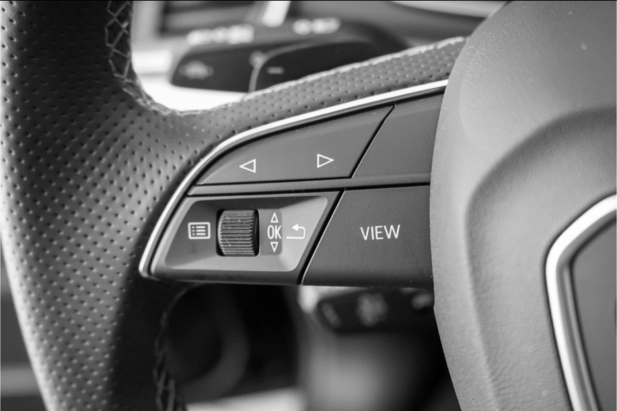 Audi Q5 Sportback 55 TFSI e S-Line Luchtvering ACC B&O Black Pack Trekhaak