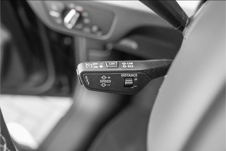 Audi Q5 Sportback 55 TFSI e S-Line Luchtvering ACC B&O Black Pack Trekhaak