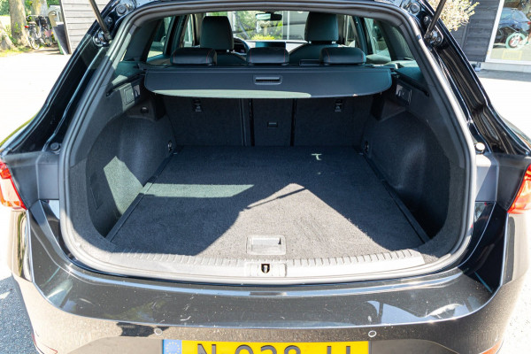 Seat Leon Sportstourer 1.5 eTSI FR Business Intense
