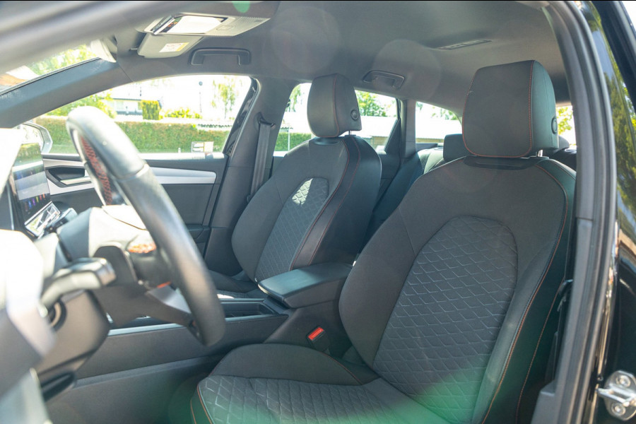 Seat Leon Sportstourer 1.5 eTSI FR Business Intense