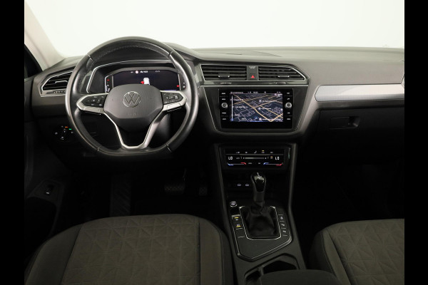 Volkswagen Tiguan 1.5 TSI Life Business 150PK | Automaat (DSG) | Navigatie | Camera | Wegklapbare trekhaak
