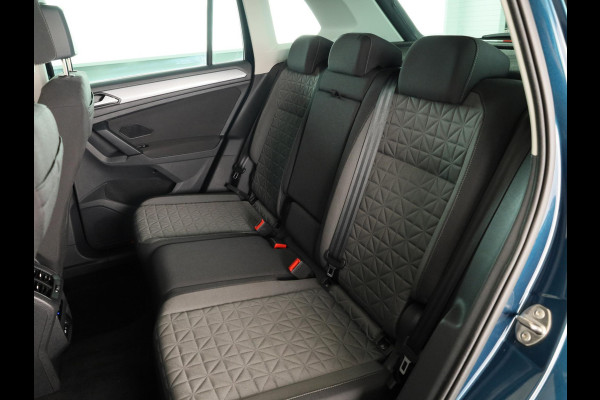Volkswagen Tiguan 1.5 TSI Life Business 150PK | Automaat (DSG) | Navigatie | Camera | Wegklapbare trekhaak