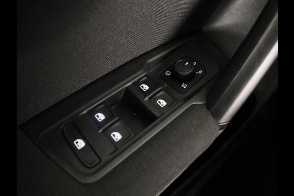 Volkswagen Tiguan 1.5 TSI Life Business 150PK | Automaat (DSG) | Navigatie | Camera | Wegklapbare trekhaak