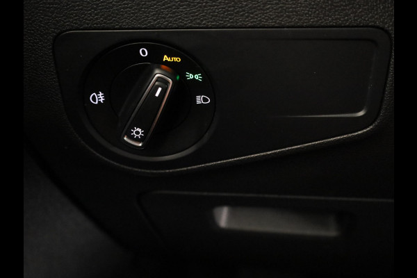 Volkswagen Tiguan 1.5 TSI Life Business 150PK | Automaat (DSG) | Navigatie | Camera | Wegklapbare trekhaak