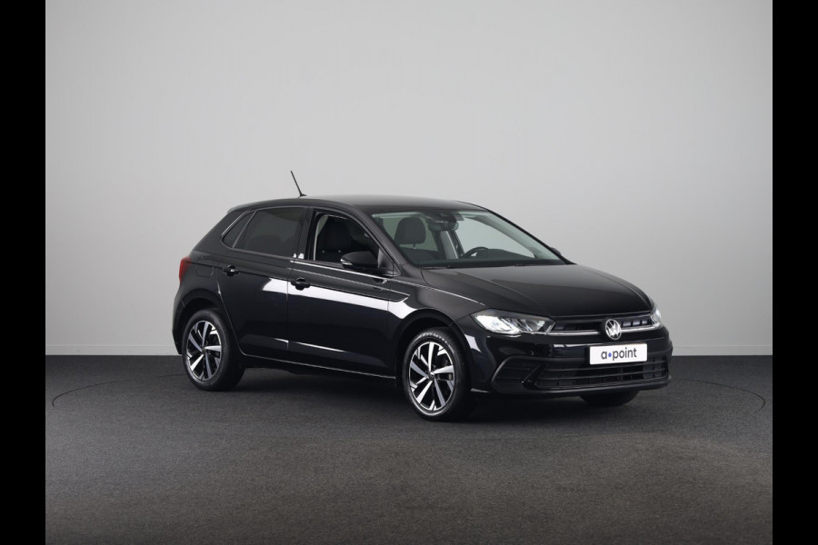 Volkswagen Polo 1.0 TSI Life 95 PK | Navigatie via app | Camera | Extra getint glas
