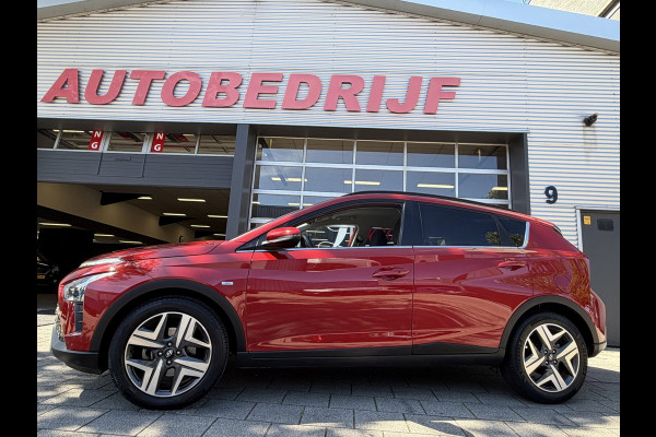 Hyundai Bayon 1.0 T-GDI Premium Creative Mild Hybrid - Automaat I Navigatie / Apple CarPlay I LED I PDC I Dealer onderhouden