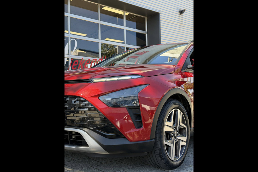 Hyundai Bayon 1.0 T-GDI Premium Creative Mild Hybrid - Automaat I Navigatie / Apple CarPlay I LED I PDC I Dealer onderhouden