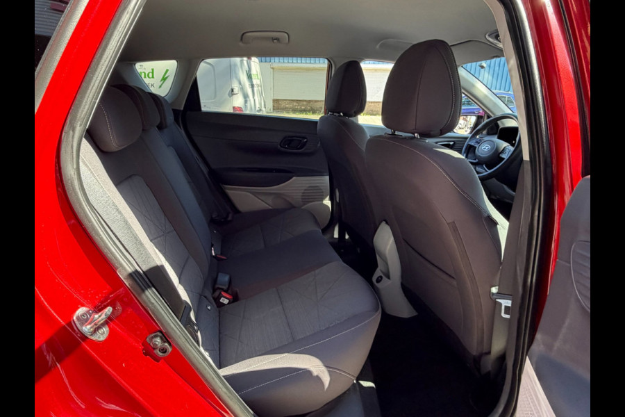 Hyundai Bayon 1.0 T-GDI Premium Creative Mild Hybrid - Automaat I Navigatie / Apple CarPlay I LED I PDC I Dealer onderhouden