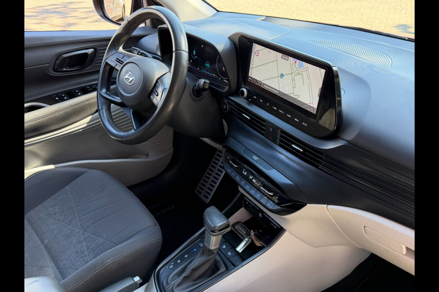 Hyundai Bayon 1.0 T-GDI Premium Creative Mild Hybrid - Automaat I Navigatie / Apple CarPlay I LED I PDC I Dealer onderhouden