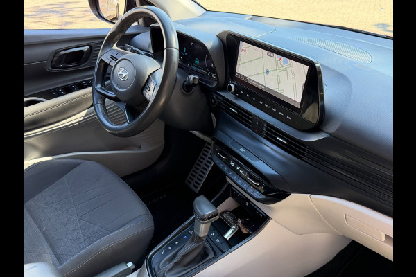 Hyundai Bayon 1.0 T-GDI Premium Creative Mild Hybrid - Automaat I Navigatie / Apple CarPlay I LED I PDC I Dealer onderhouden