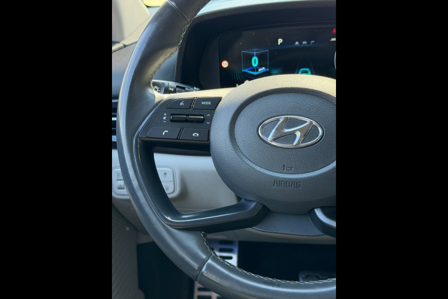 Hyundai Bayon 1.0 T-GDI Premium Creative Mild Hybrid - Automaat I Navigatie / Apple CarPlay I LED I PDC I Dealer onderhouden
